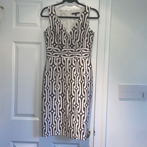 David Meister fitted black and white cocktail dress